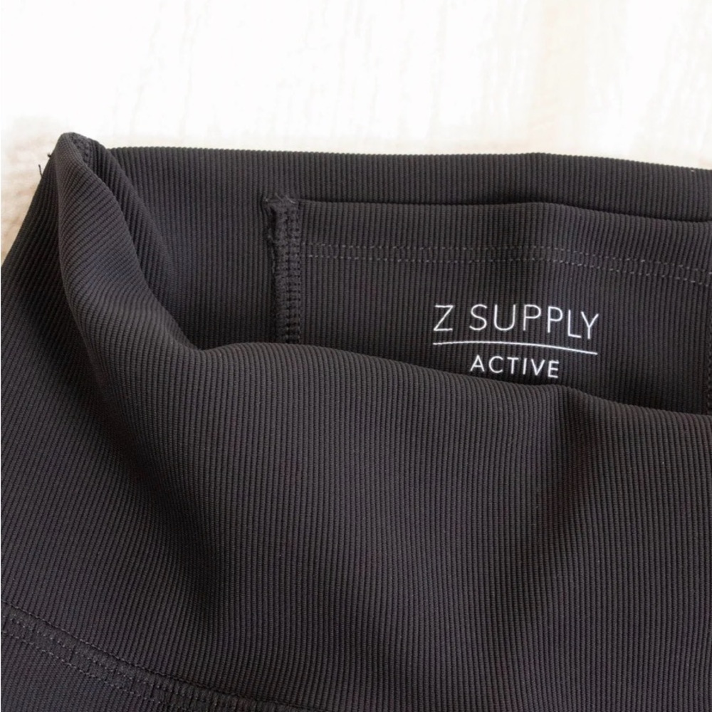 Z Supply Black Ribbed Bike Short - Picture 4 of 4